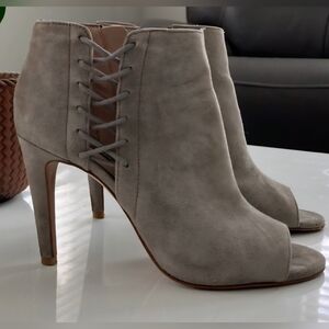 FRENCH CONNECTION Grey Ankle Boots